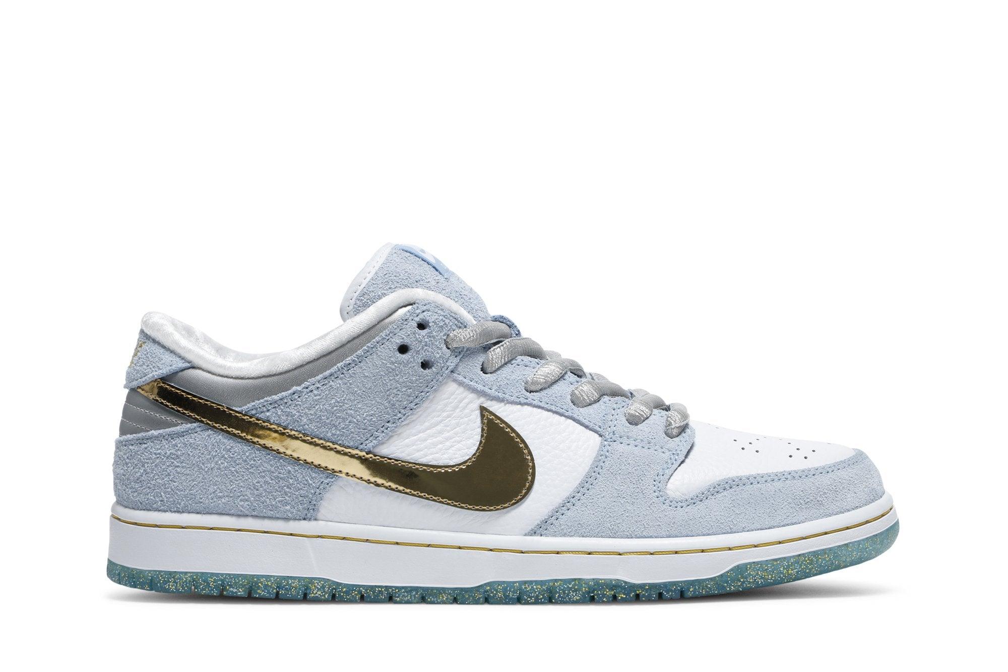 Sean Cliver x Dunk Low SB Holiday Special Bleu