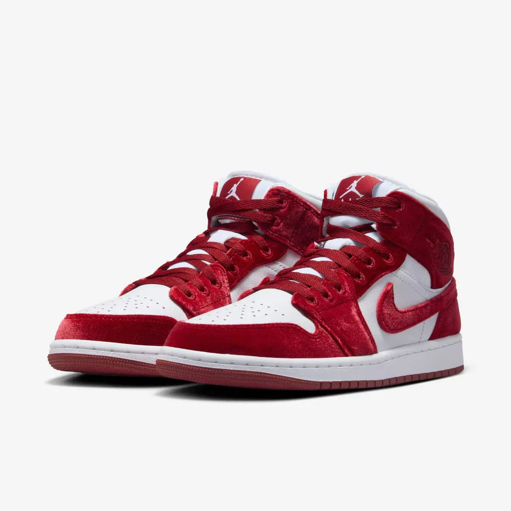 Air Jordan 1 Mid SE Rouge Velours Rouge