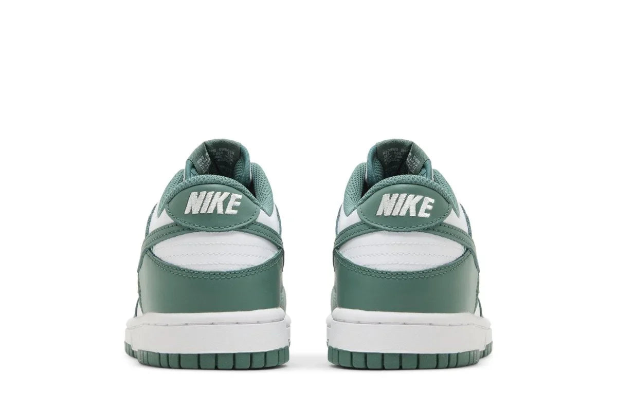 Nike Dunk Low Bicoastal Green