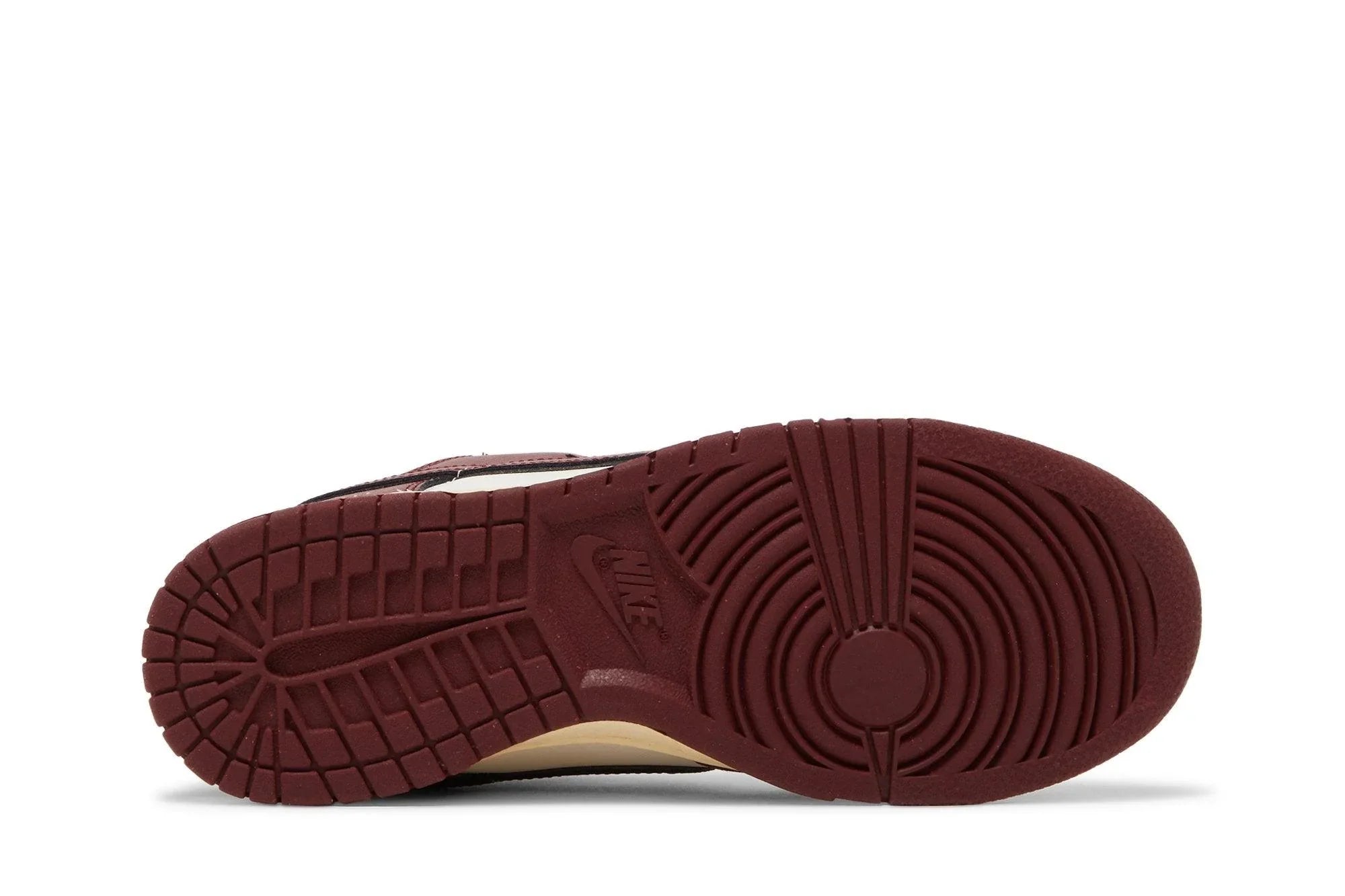 Nike Dunk Low SE Just Do It Rouge Équipe