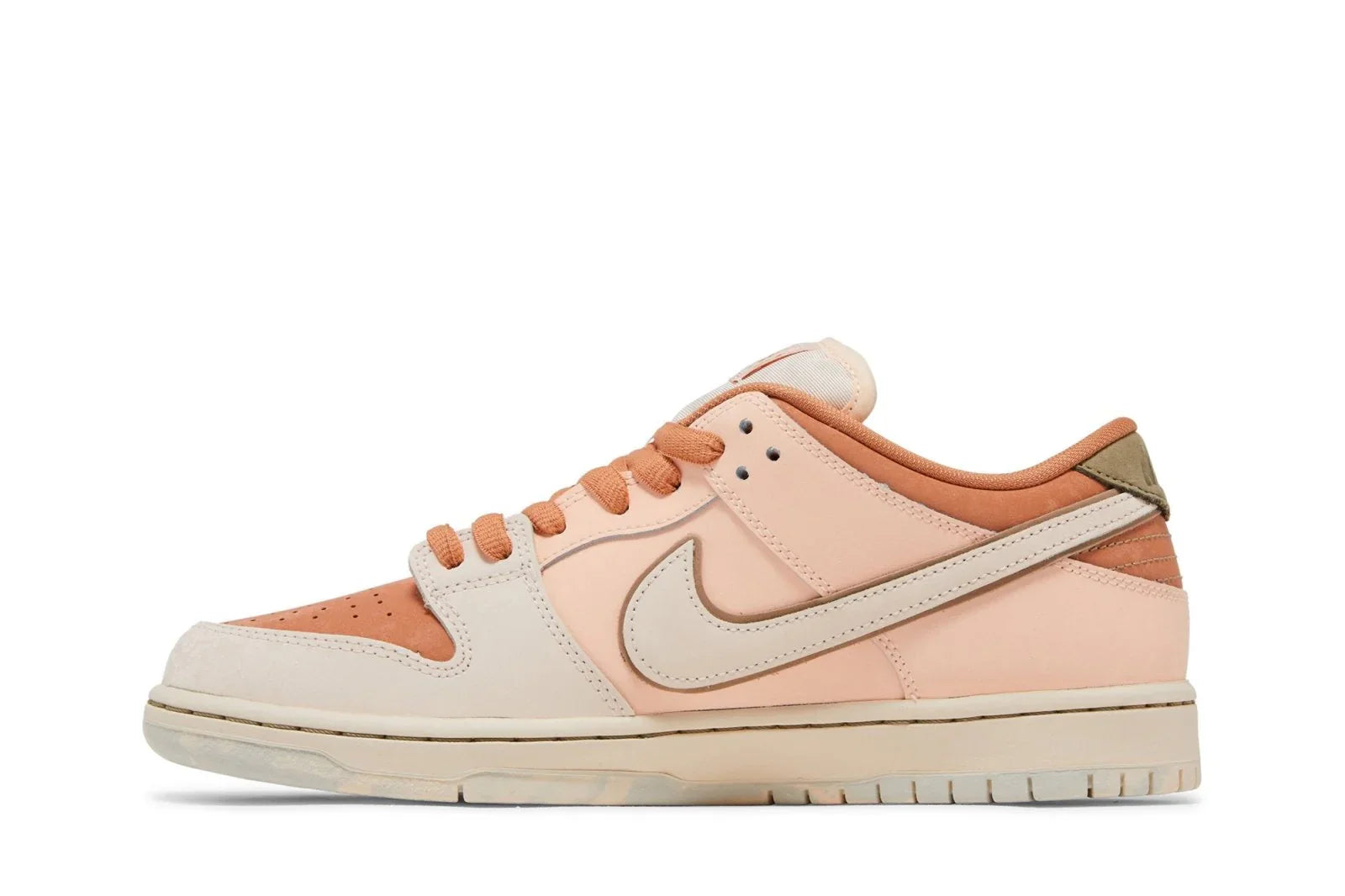 Nike SB Dunk Low Trocadéro Gardens Marron