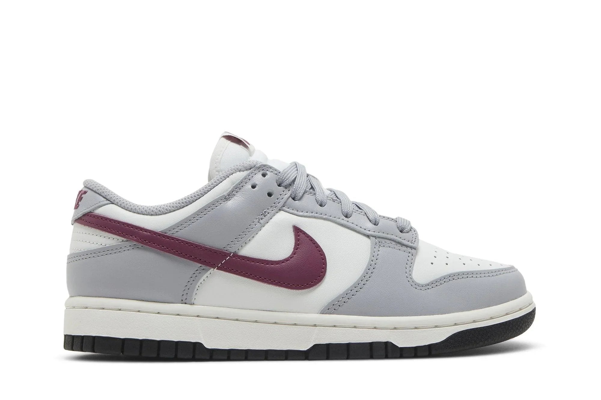 Nike Dunk Low Ivoire pâle Gris séquoia