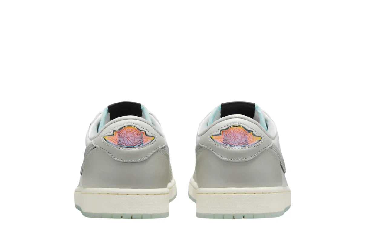 Air Jordan 1 Low « Nouvel An lunaire » Gris poussière photonique
