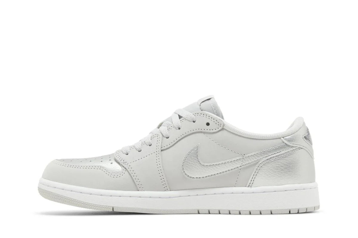 Air Jordan 1 Low OG Gris Argent Métallique