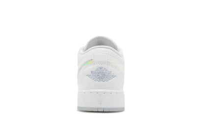 Air Jordan 1 Low SE « Glitter Swoosh » Blanc