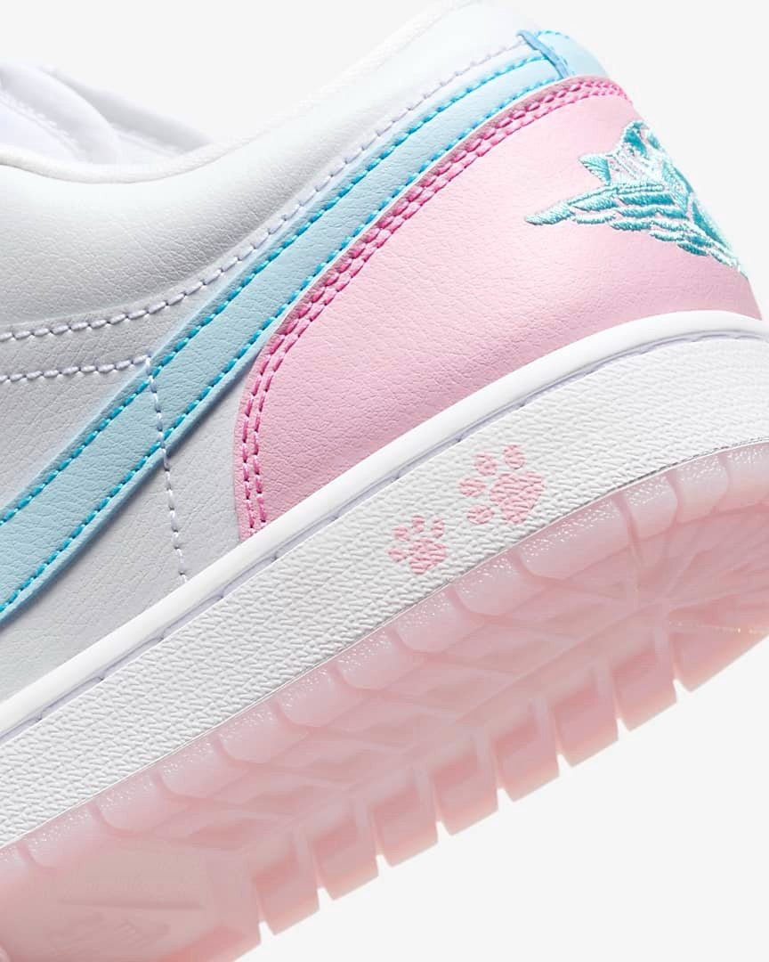 Air Jordan 1 Low SE Paw Print Rose Mousse Rose