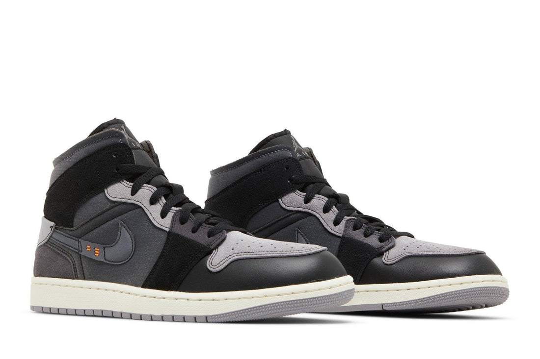 Air Jordan 1 Mid SE Craft Inside Out Noir