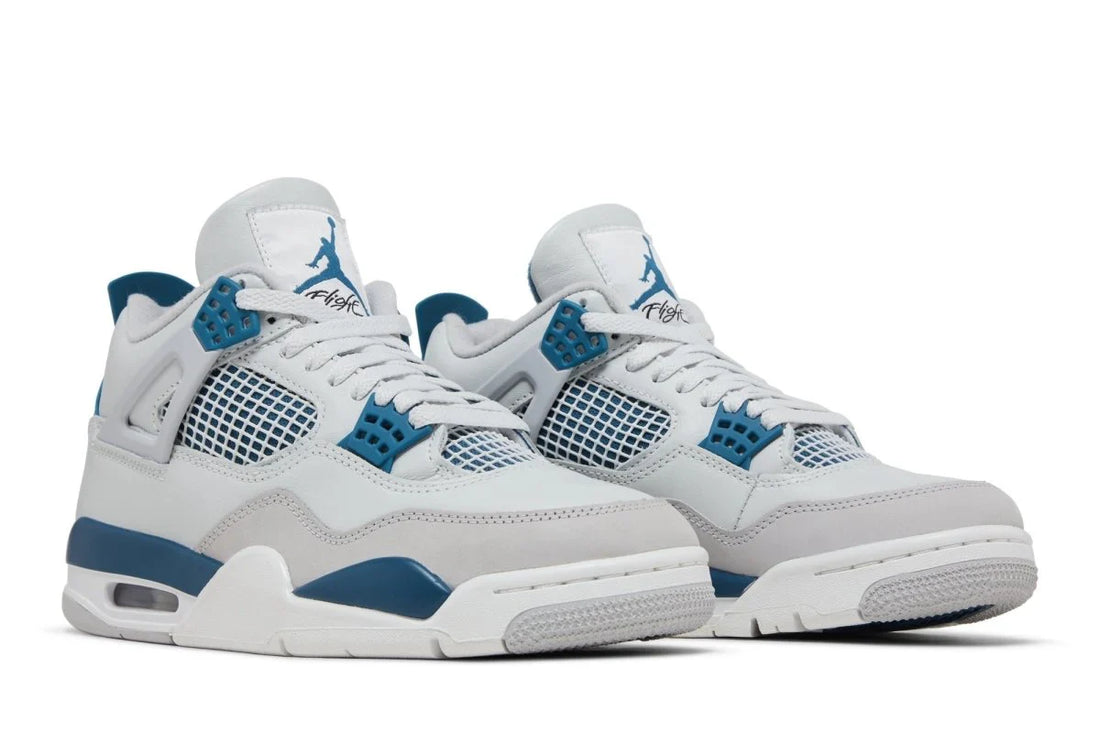 Air Jordan 4 Retro Bleu Militaire Blanc