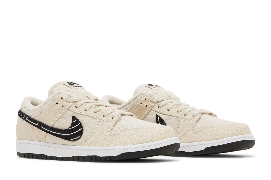 Nike SB Dunk Low Albino et Noir « Jiu-Jitsu »