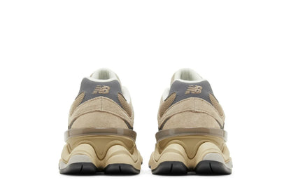 New Balance 9060 Driftwood Castlerock Marron