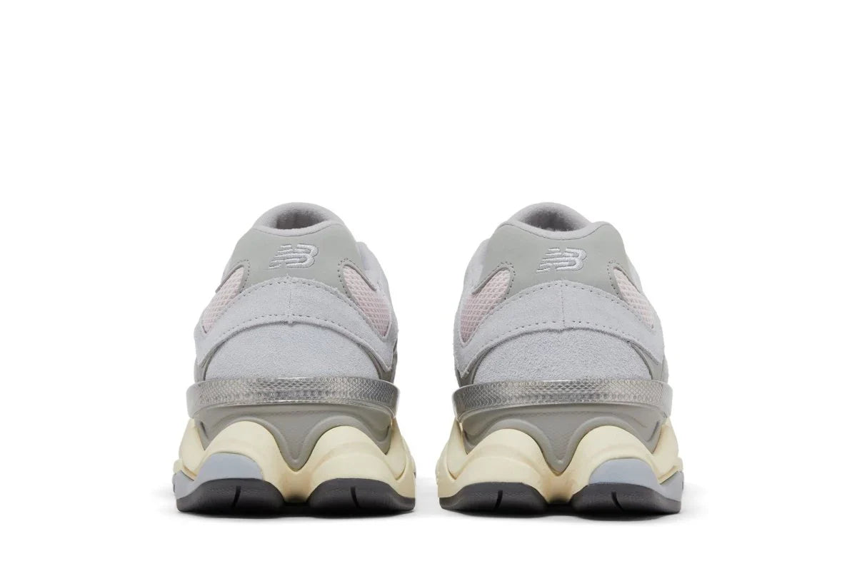 New Balance 9060 Rose Granit Argent Métallisé Gris Argent