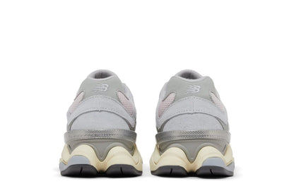 New Balance 9060 Rose Granit Argent Métallisé Gris Argent