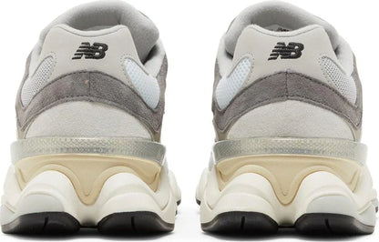 New Balance 9060 Gris Nuage de Pluie