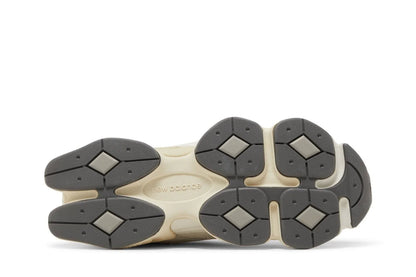 New Balance 9060 Sea Salt Concrete Blanc
