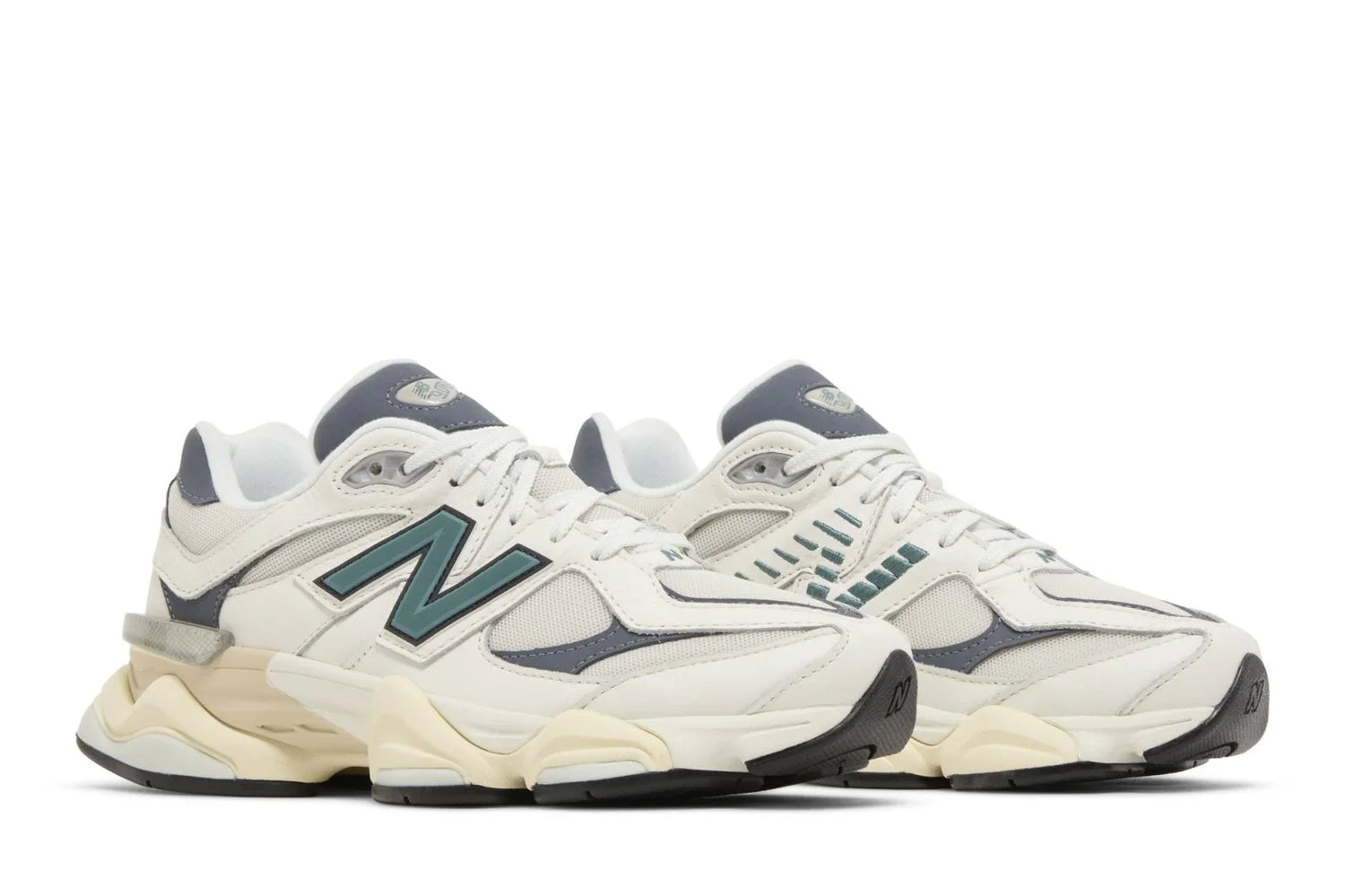 New Balance 9060 Sea Salt New Spruce Gris arctique foncé