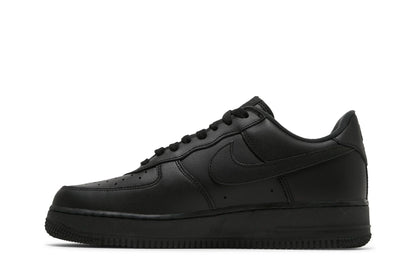 Nike Air Force 1 Low x Supreme Noir