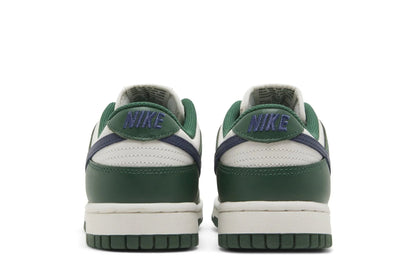 Nike Dunk Low Gorge Green Midnight Navy Vert