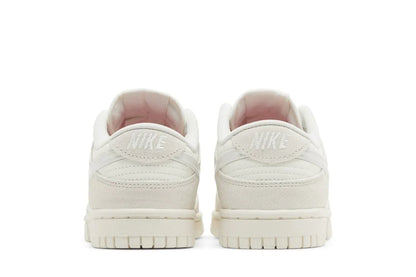 Nike Dunk Low Swoosh irisé beige