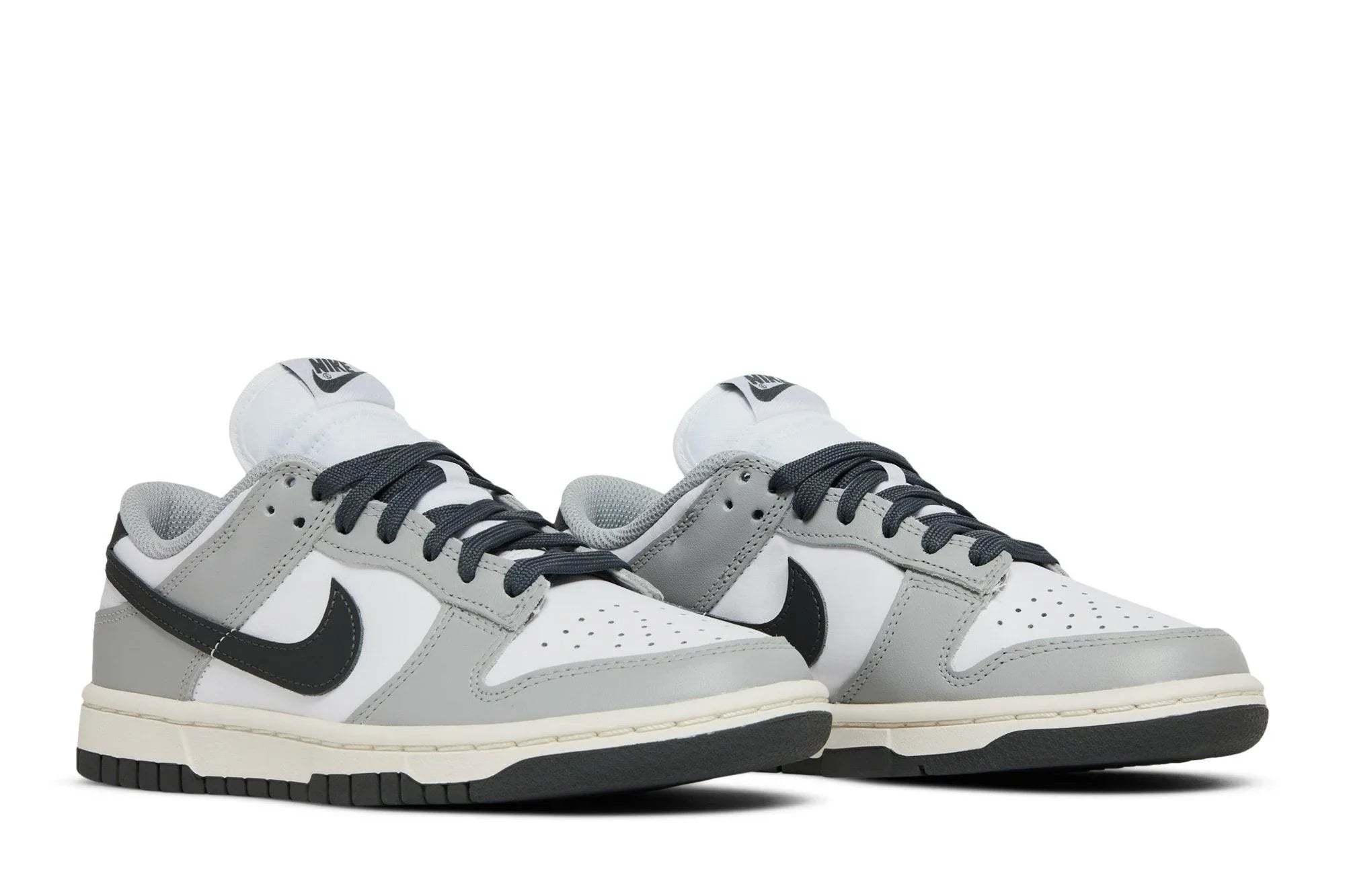 Nike Dunk Low Light Gris Fumé