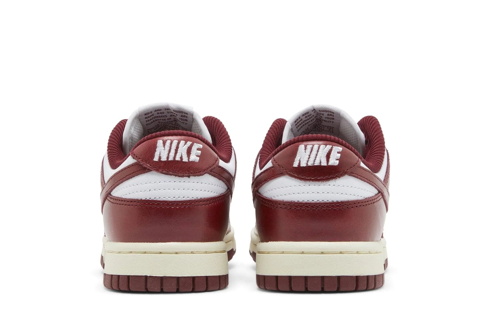 Nike Dunk Low PRM Vintage Team Rouge