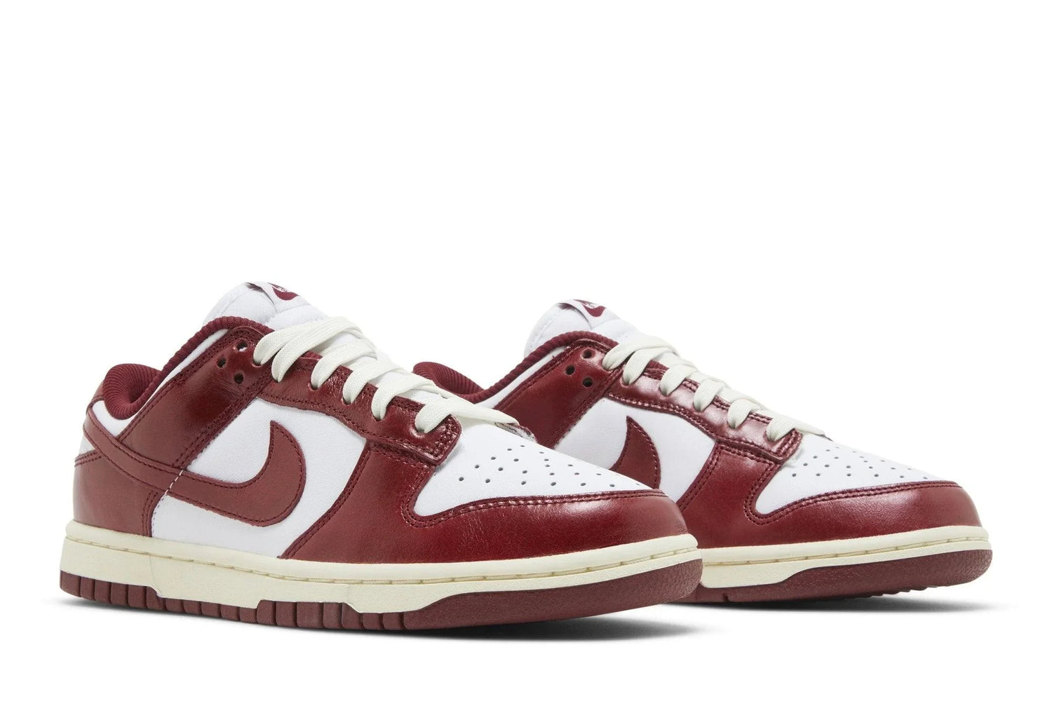 Nike Dunk Low PRM Vintage Team Rouge