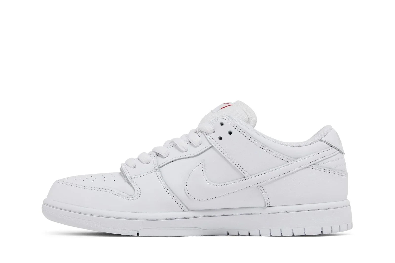 Nike SB Dunk Low Pro Triple Blanc
