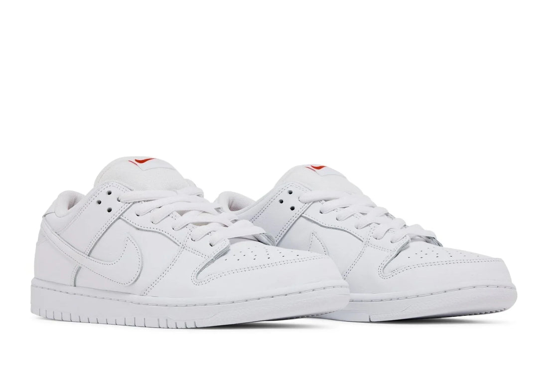 Nike SB Dunk Low Pro Triple Blanc