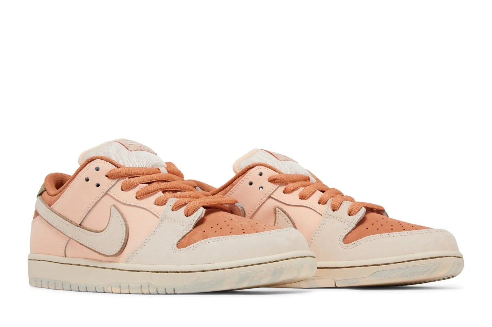Nike SB Dunk Low Trocadéro Gardens Marron